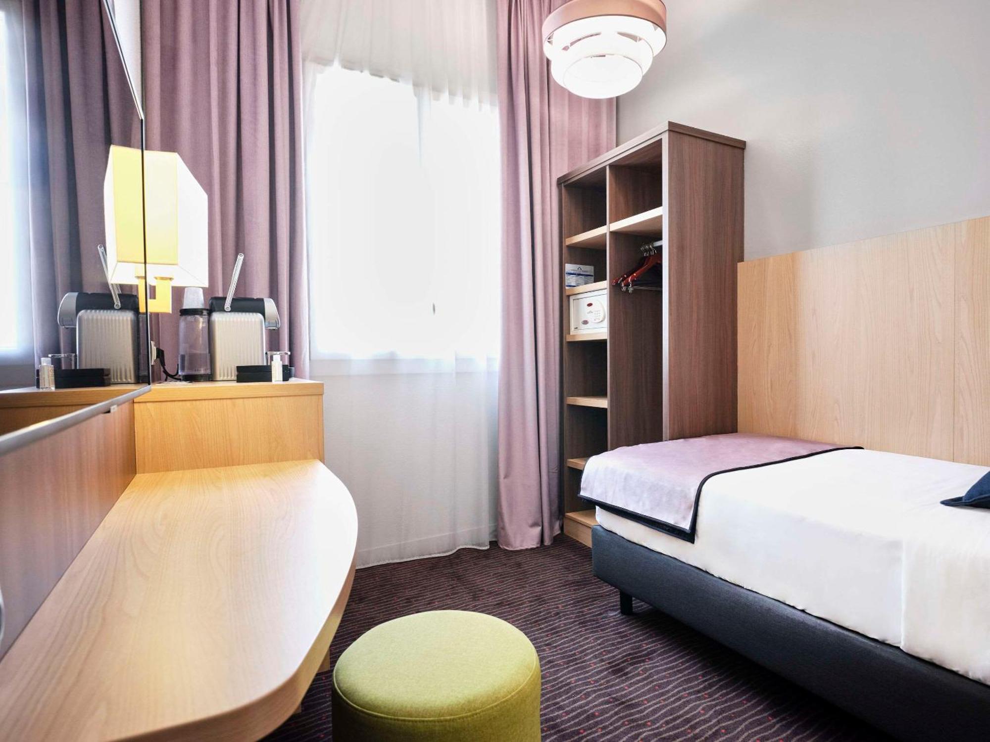 Quality Hotel Bordeaux Centre Екстер'єр фото