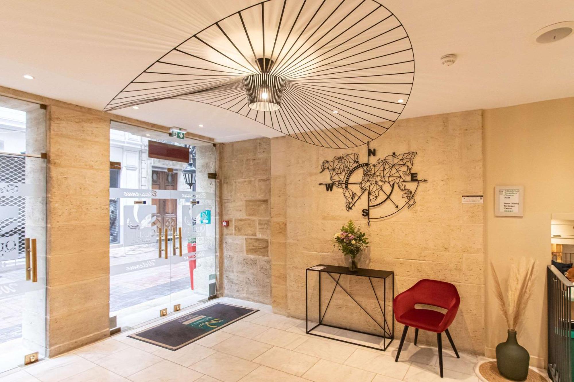 Quality Hotel Bordeaux Centre Екстер'єр фото